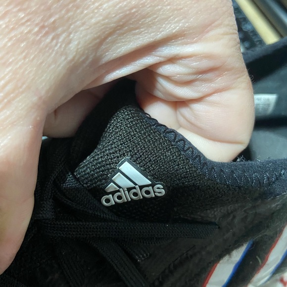 Adidas Predator Edge Gray and Black Sneakers. Size 11 - Picture 6 of 7